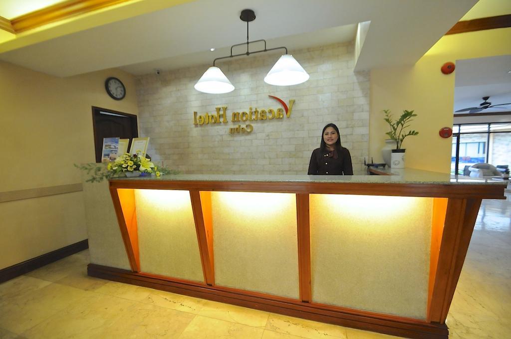 Vacation Hotel Cebu Esterno foto