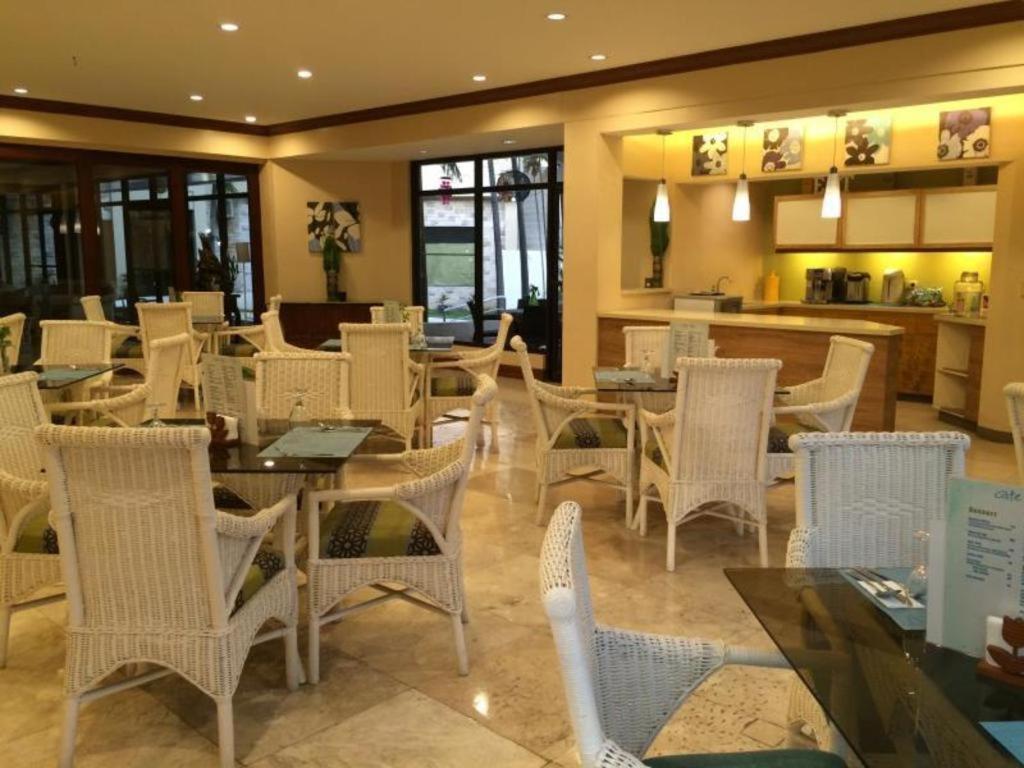 Vacation Hotel Cebu Esterno foto