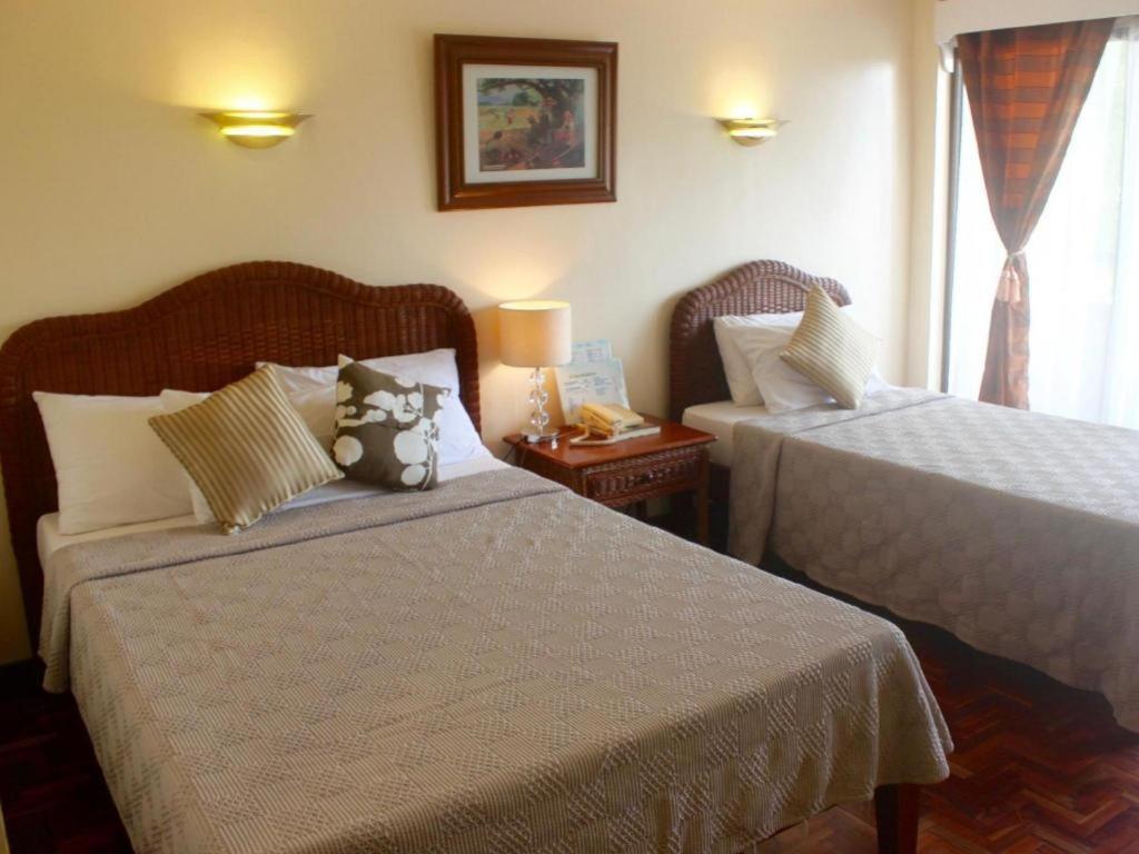 Vacation Hotel Cebu Esterno foto