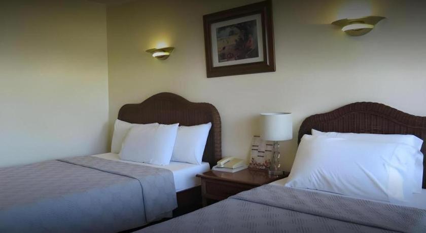 Vacation Hotel Cebu Esterno foto