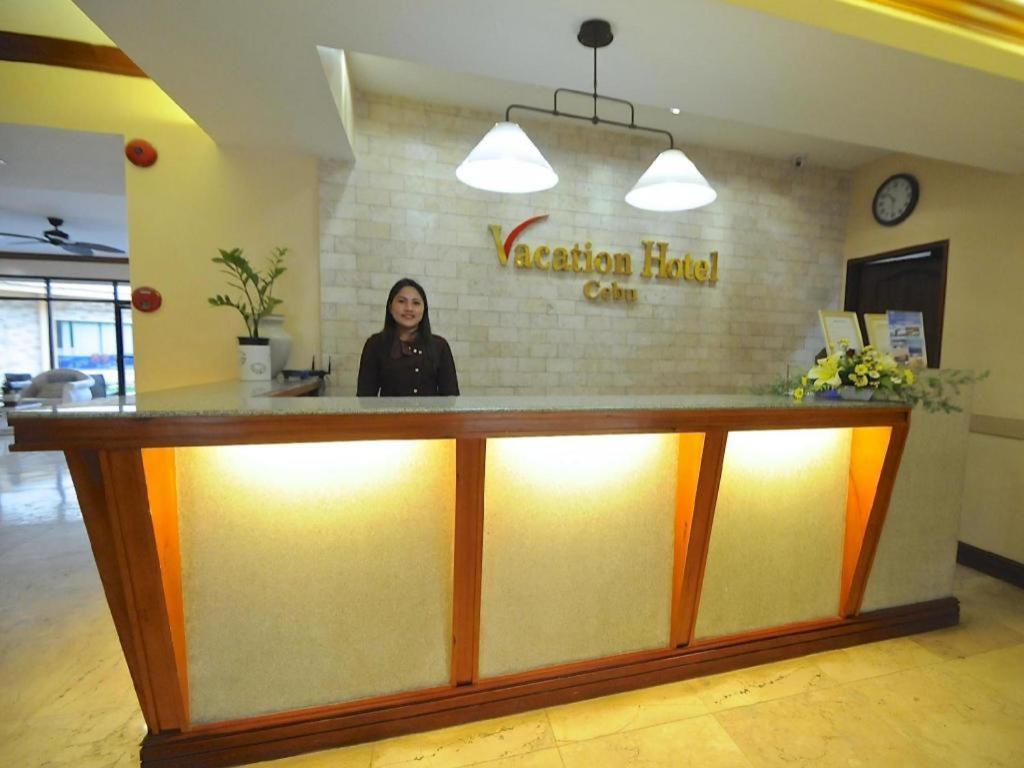 Vacation Hotel Cebu Esterno foto