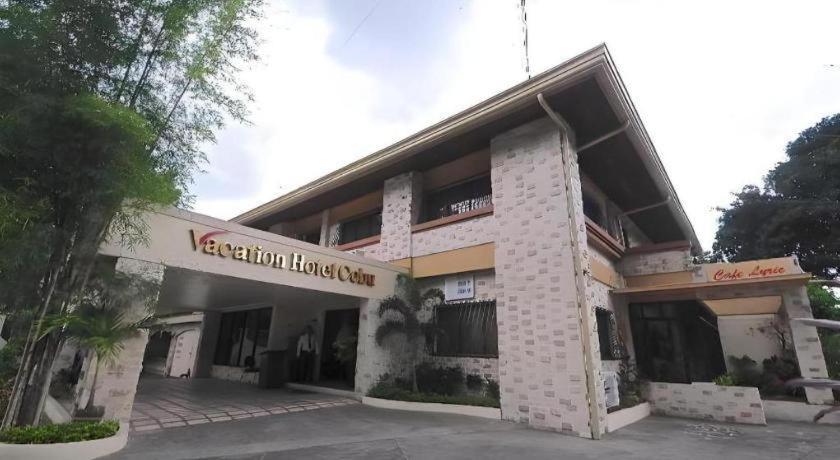Vacation Hotel Cebu Esterno foto