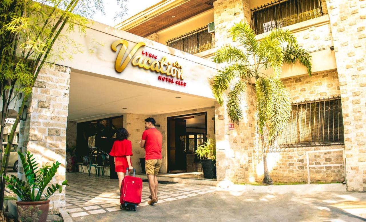 Vacation Hotel Cebu Esterno foto